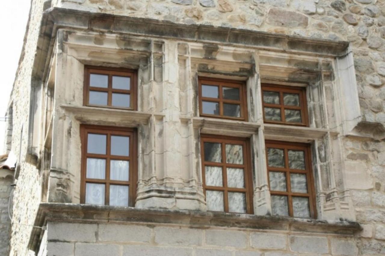 Maison Du Baron - Centre Historique De Ruoms Εξωτερικό φωτογραφία
